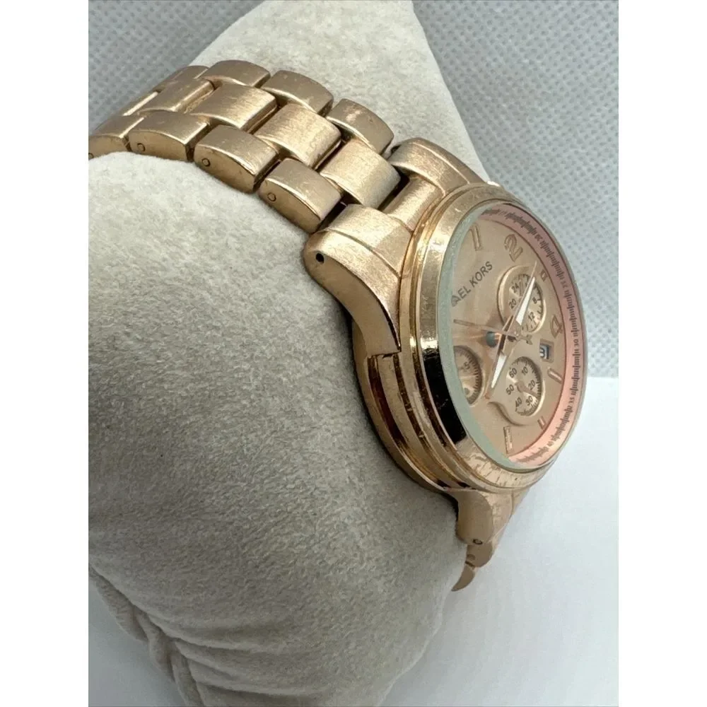 Michael Kors MK769126 Women's Rose Gold Stainless Steel Analog Dial Watch JNA747